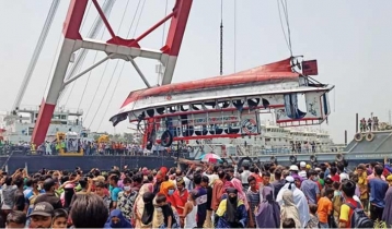 শীতলক্ষ্যায় লঞ্চডুবি: ৭ দিনের মধ্যে কারণ জানাতে নির্দেশ