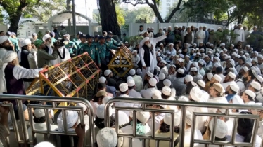 প্রধান উপদেষ্টাকে স্মারকলিপি দিয়ে সড়ক ছাড়ল সাদপন্থীরা