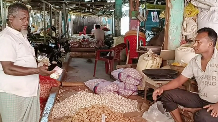 হিলিতে কমল পেঁয়াজ ও আলুর দাম