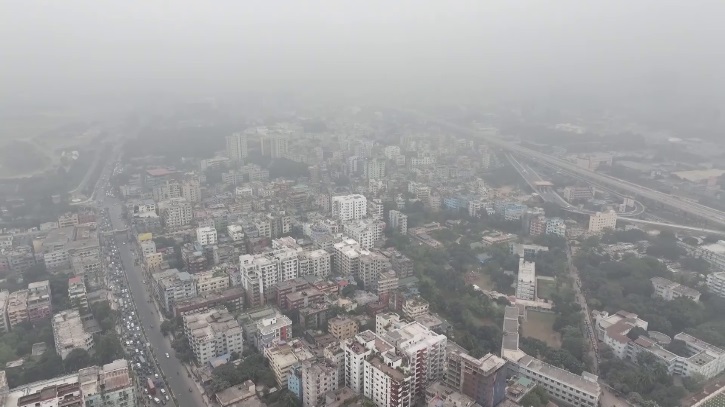 বায়ুদূষণে শীর্ষে দিল্লি, ‘খুবই অস্বাস্থ্যকর’ ঢাকা