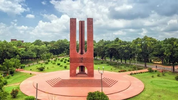 রিকশার ধাক্কায় ছাত্রীর মৃত্যুতে জাবিতে একদিনের শোক, কর্মকর্তা বরখাস্ত